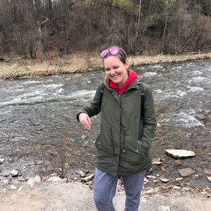 Meet your Posher, Melanie